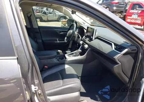 2019 Toyota Rav4 Limited z USA, uszkodzony, nr VIN 2T3Y1RFV9KW001573